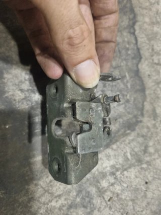 Cerradura Asiento Yamaha TZR 50