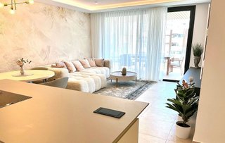 Piso en venta en Zona Sohail en Fuengirola