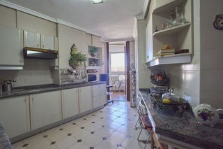 Piso en venta en Vistahermosa en Alicante