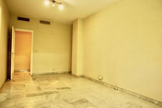 Piso en venta en La Buhaira en Sevilla