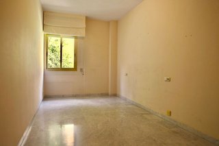 Piso en venta en La Buhaira en Sevilla