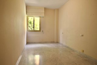 Piso en venta en La Buhaira en Sevilla