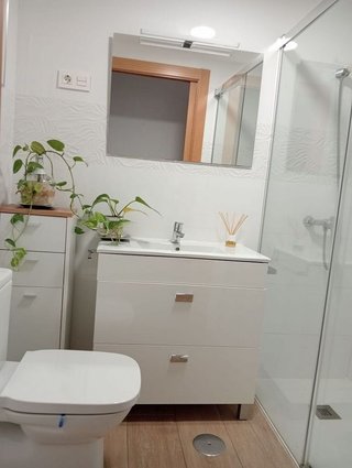 Piso en venta en Girón - Las Delicias - Tabacalera en Málaga