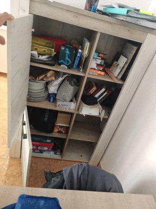 Mueble 2 alturas estantería y puerta