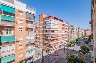 Piso en venta en Camino de Ronda - Rosaleda en Granada