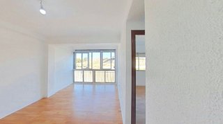 Piso en venta en Parque Victoria Eugenia en Málaga