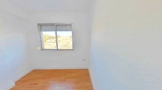 Piso en venta en Parque Victoria Eugenia en Málaga