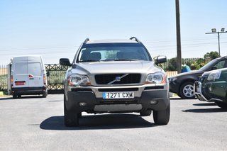 Volvo XC90 2004