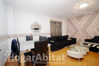 Piso en venta en Benicalap en Valencia