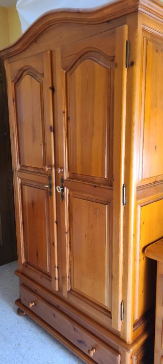 Dormitorio completo madera