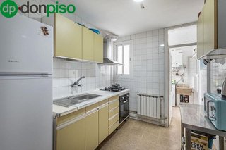 Piso en venta en Pajaritos - Plaza de Toros en Granada