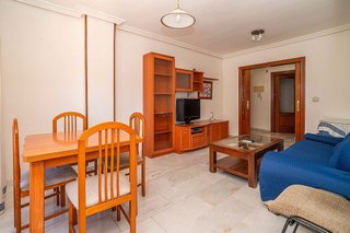 Piso en venta en Linares