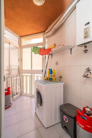 Piso en venta en Linares