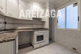 Piso en venta en Amara - Berri en San Sebastián-Donostia