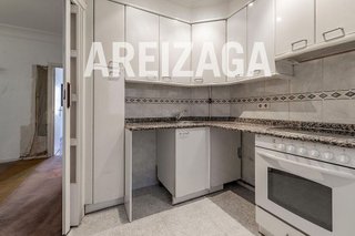 Piso en venta en Amara - Berri en San Sebastián-Donostia