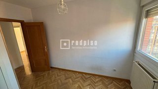 Piso en venta en Rosas - Musas en Madrid