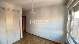 Piso en venta en Rosas - Musas en Madrid