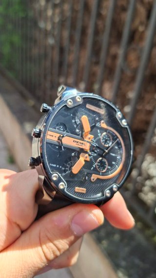 Reloj Diesel DZ7359 Original Negro/Dorado