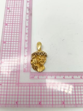 Colgante Cabeza Cristo tallada Oro bicolor 18kt