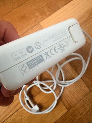 Cargador Apple 85W MagSafe