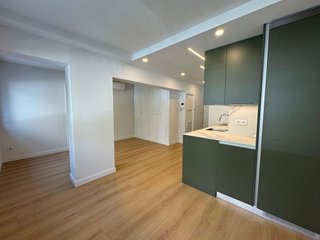 Estudio en alquiler en Peñagrande en Madrid