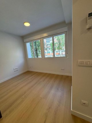 Estudio en alquiler en Peñagrande en Madrid