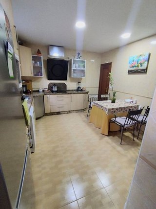Casa adosada en venta en Burguillos