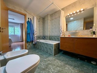 Casa adosada en venta en Avda. de Abril. - 9 de octubre en Sagunto