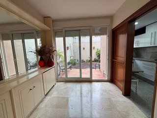 Casa adosada en venta en Centre en Hospitalet de Llobregat, L´