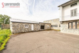Chalet en venta en Santa Cruz de Bezana