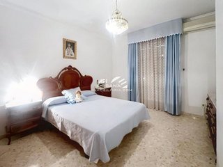 Chalet en venta en Lucena