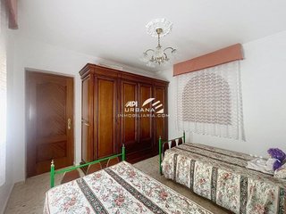 Chalet en venta en Lucena