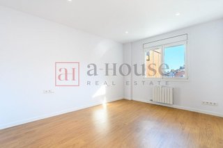 Piso en venta en El Camp d'en Grassot i Gràcia Nova en Barcelona