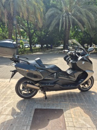 BMW C650GT Negra