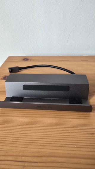 Dock JSAUX per Steam Deck