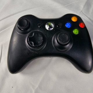 Xbox 360 Console Nera con Controller
