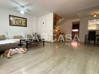 Casa adosada en venta en Riera Alta - Llatí en Santa Coloma de Gramanet