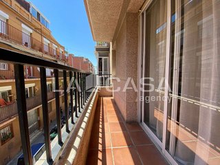 Casa adosada en venta en Riera Alta - Llatí en Santa Coloma de Gramanet