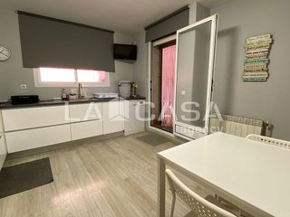 Casa adosada en venta en Riera Alta - Llatí en Santa Coloma de Gramanet