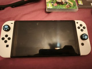 Nintendo Switch OLED Bianca
