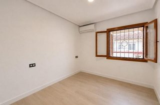 Piso en venta en  El Acequión - Los Naúfragos en Torrevieja