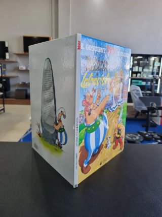 CÓMIC ASTÉRIX: Astérix y Latraviata