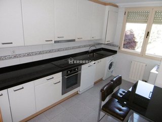 Piso en venta en Cascajos - Piqueras en Logroño
