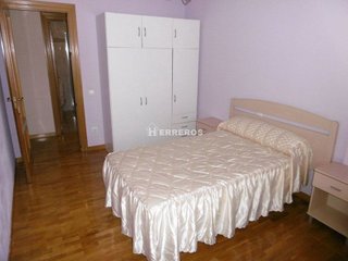 Piso en venta en Cascajos - Piqueras en Logroño