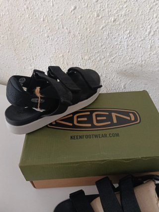 Sandalias mujer Keen 36