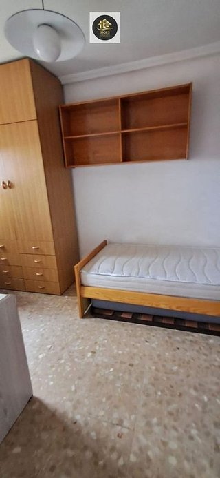 Piso en venta en Hospital en Jaén