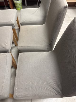6 Sillas Beige con Funda y Patas de Madera