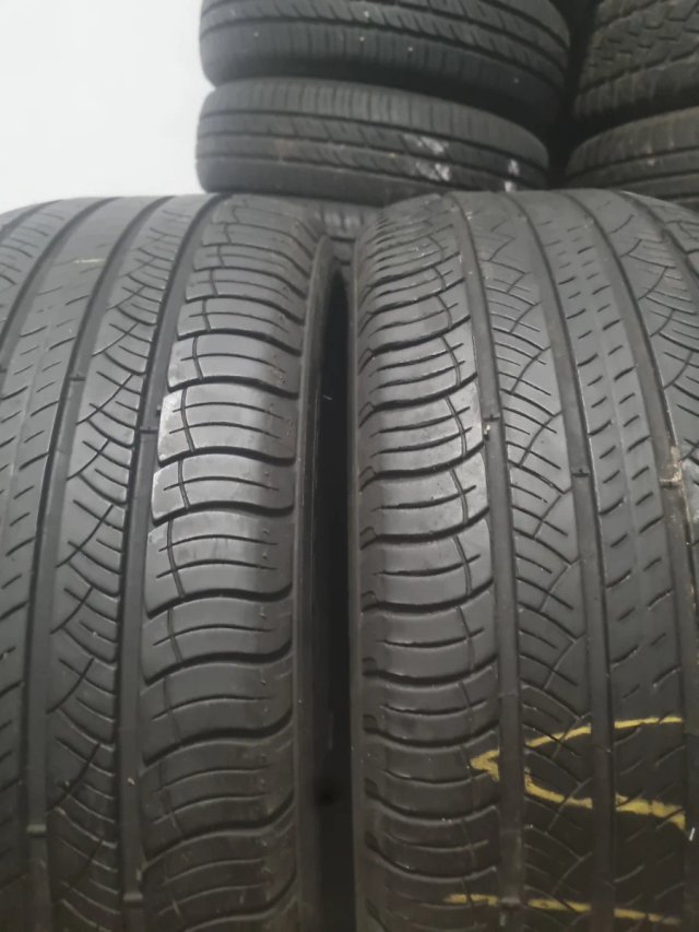 235/55 R17 99V michelín Latitude