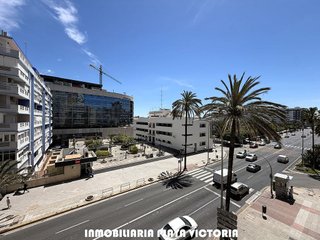 Piso en venta en Playa Stª Mª del Mar - Playa Victoria en Cádiz