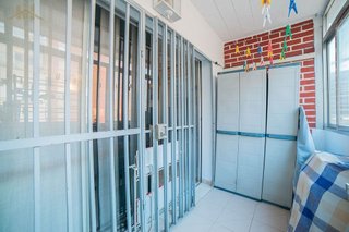 Piso en venta en Reyes en Parla